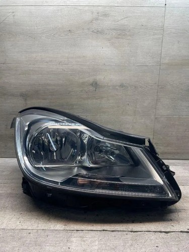 Mercedes benz w204 headlight - mercedes-benz,