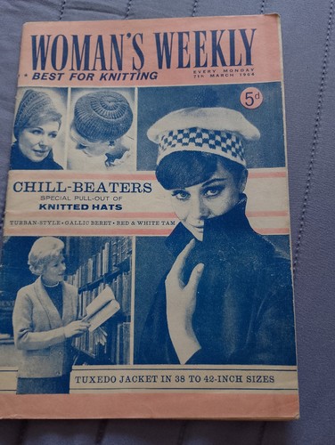 Woman weekly vintage - woman's,