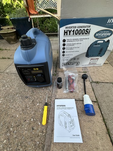 Hyundai 1000w portable petrol - hyundai,