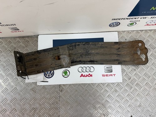 Caddy spare wheel bracket - caddy,