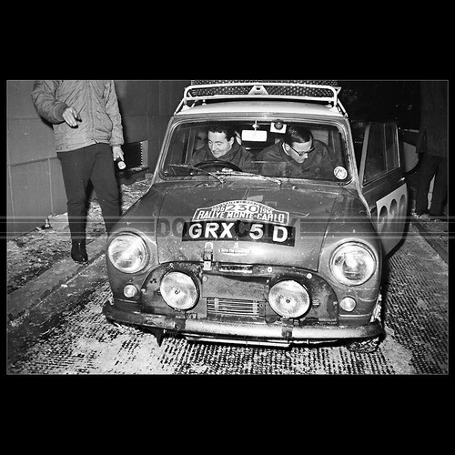 Photo 026517 morris mini - photo,