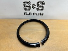 Genuine Harley-Davidson Headlight BEZEL RING 5 3/4 in. Gloss Black 69925-08