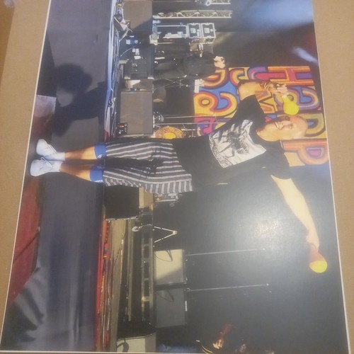 Happy mondays bez - shaking, his
