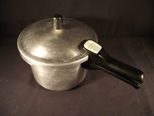 Rochedo 4.2 qt (4L) pressure