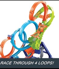 Hot Wheels Track Set with 4 Loops, 3-Way Crash Zone & Motorized Booster
