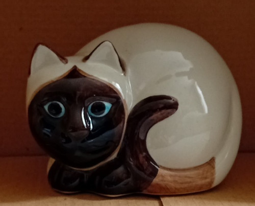 Quail ceramic cat - -, lily