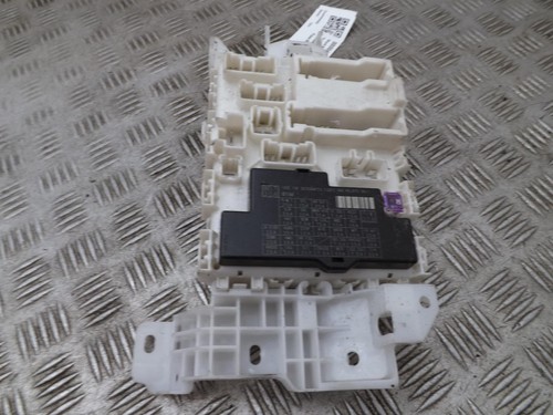 Suzuki vitara fuse relay box - vitara,