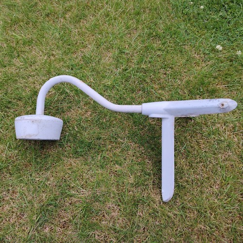 Fl10 coughtrie swan neck - swan,