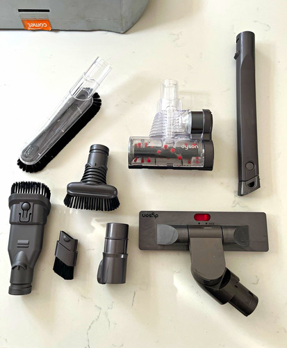 Dyson car kit - dyson, cleaner