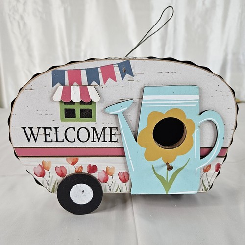 Retro camper birdhouse - birdhouse, rv