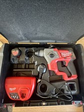 Milwaukee M12 CH-421X 12V