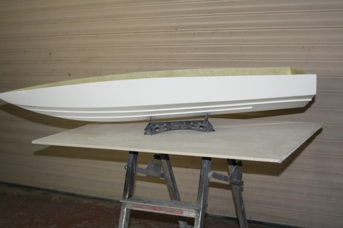 Deep hull dv4 fibreglass - hull,,