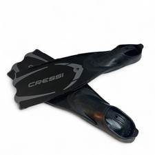 Cressi Pluma Fins full foot snorkelling in Black Size UK 10 - 11 (EU 45-46)