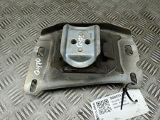 VAUXHALL ASTRA GEARBOX MOUNT