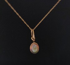 Signed 10k 416 Yellow Gold Rainbow Opal Necklace 45.5 cm  Pendant & Chain 45.5cm