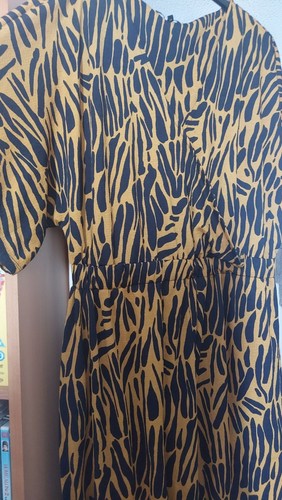 Next size mustard and - 20,
