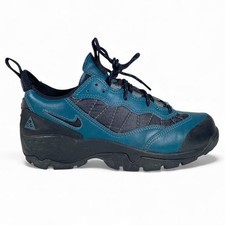 Nike ACG Air Mada Trainers Ash