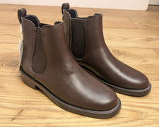 M&S Vegan Insolia Dark Brown