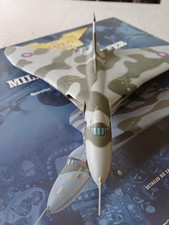 CORGI AA48301 Aviation Archive 1:144 Avro Vulcan B2 XM607 RAF 44 Squadron