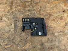 MERCEDES E CLASS W207 FUSE BOX BATTERY TERMINAL A2075402750