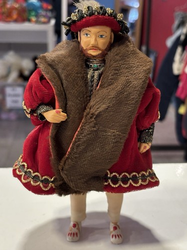 Peggy nisbet king henry viii - peggy,