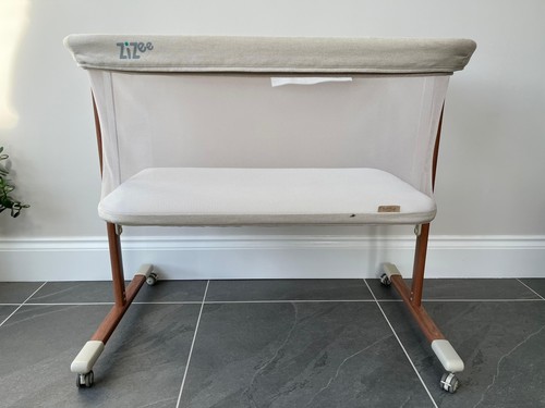 Tutti bambini zizee - zizee, bedside