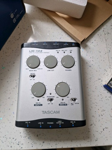 Tascam 144 usb 0 - us-144,