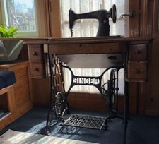 Vintage early 1900s Singer