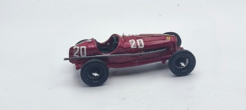 Model alfa romeo type - 1:43,