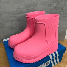 Women’s Adidas Superstar