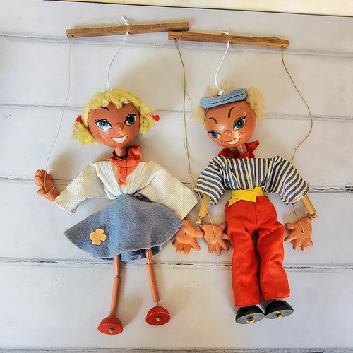 Pelham puppets jumpettes - pelham,