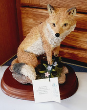 Leonardo Fox.Flowers Ornament