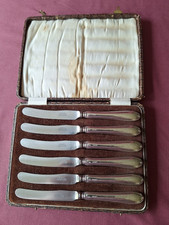 Antique Boxed Set 6 Tea/Butter