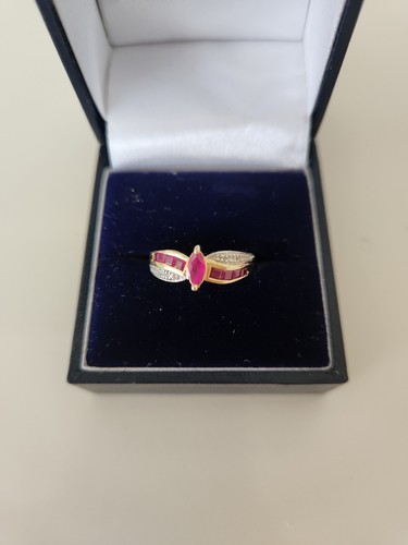 9ct yellow gold ruby diamond - ruby,