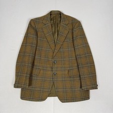Magee Tweed Jacket Overcheck