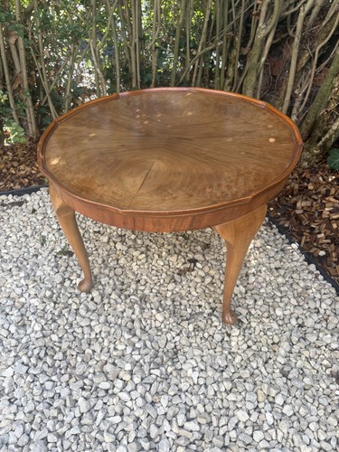 Stunning walnut coffee - coffee, side