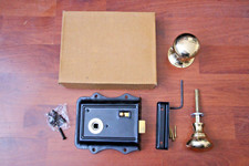 IRONMONGERY WORLD OLDE LATCH