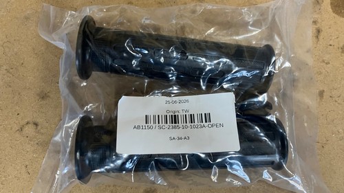 Black handlebar grips - ,, 22mm