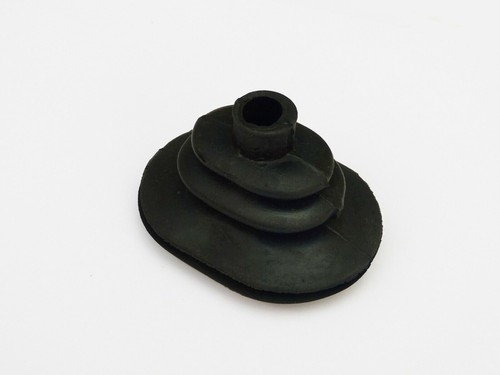 Clutch fork arm - fork, gaiter