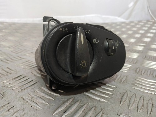Ford focus daw dbw headlight - focus, daw,