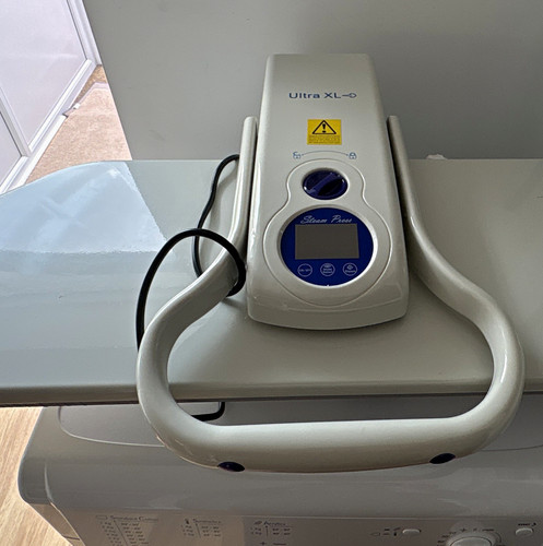 Speedy press ultra steam - press,