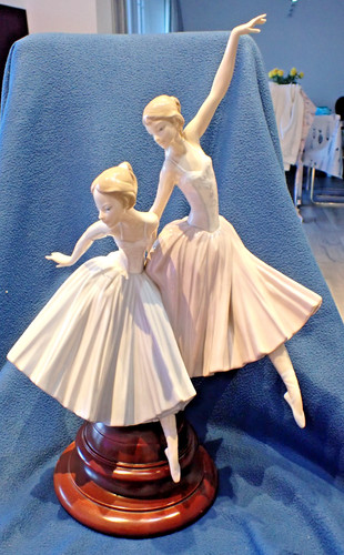 Lladro porcelain alegre - lladro, ballet