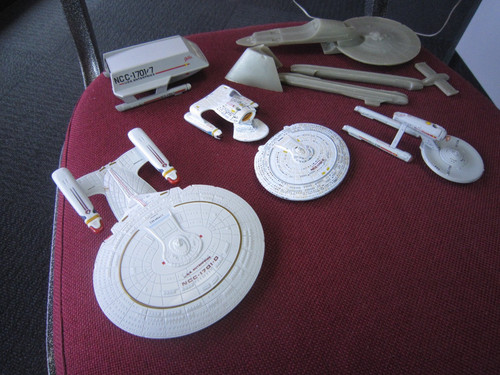 Star trek small models - star,