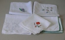 5 Vintage Ladies White Handkerchiefs Hankies, 1 crocheted edge, 1 tatting edge