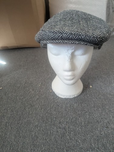 Walker and hawkes harris - harris, tweed