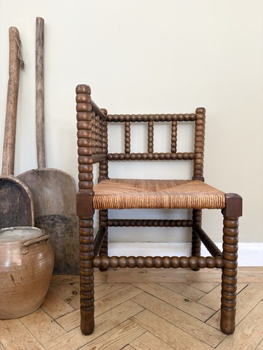 French bobbin leg corner chair - bobbin,