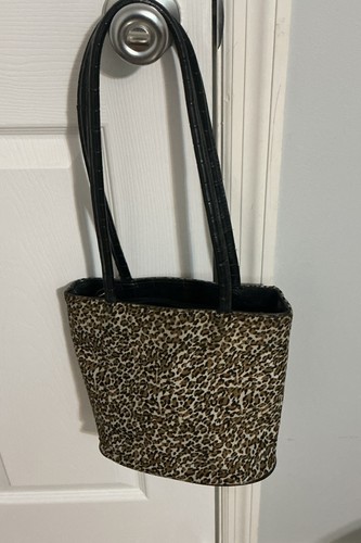Leopard print handbag - print,