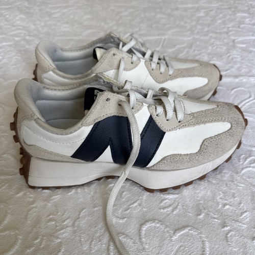 New balance 327 ladies - new,