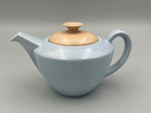 Poole pottery twintone - pottery,