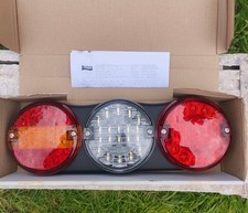 Signal lighting truck. Britax